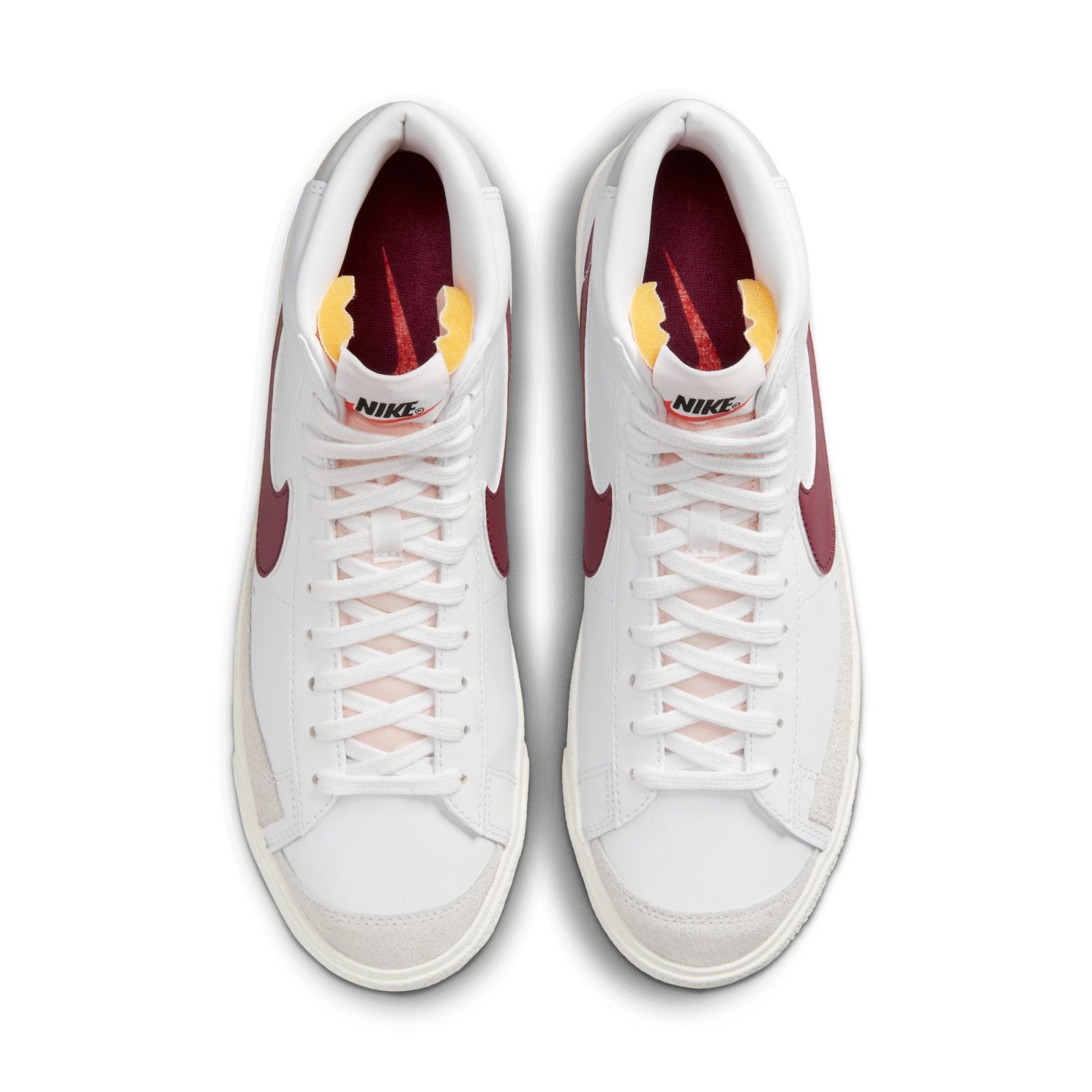 Nike Blazer Mid 77 Vintage White Betroot Grey Fog Black