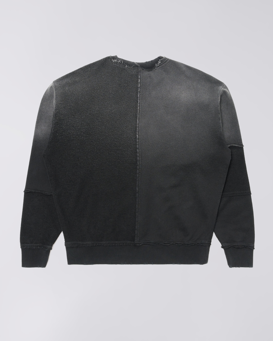 Edwin Bluff Sweat Black Distressed Wash