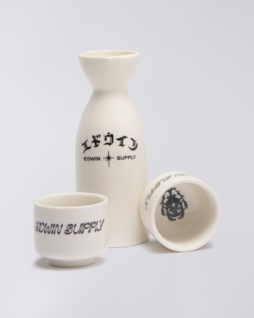 Edwin Sake Set White