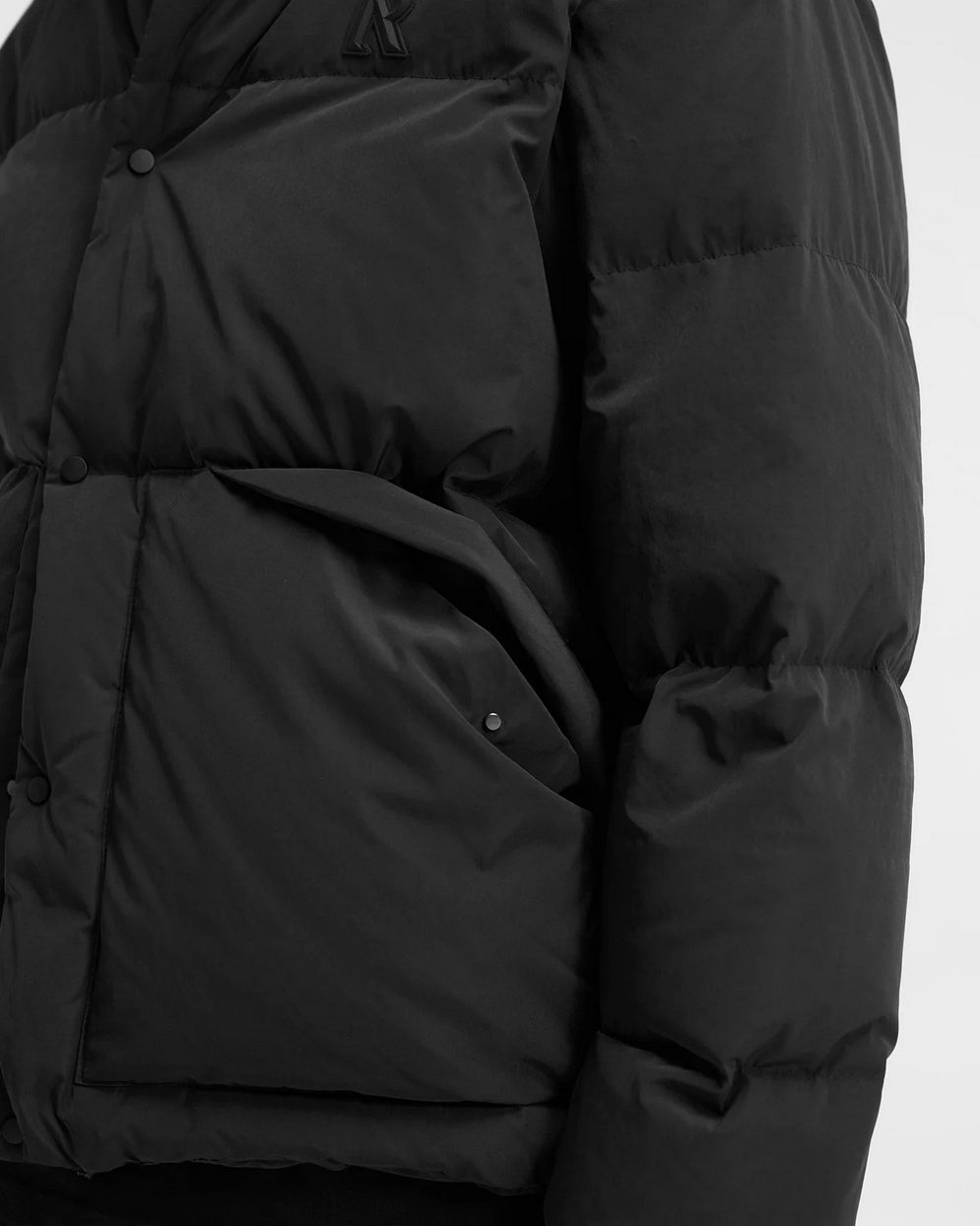 Represent Puffer Jacket Jet Black